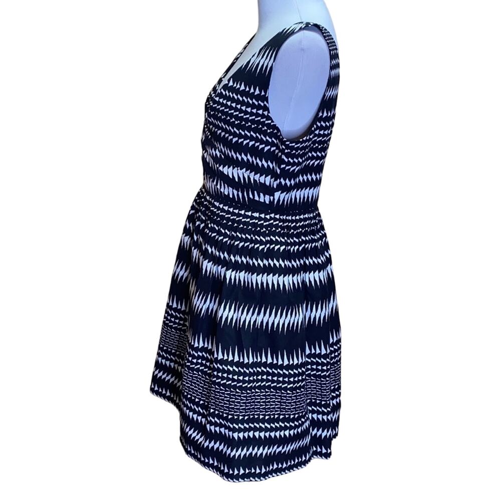 J. Crew Collection Black & White Wrap Fit & Flare Dress New with tags Size 6 - Picture 4 of 10